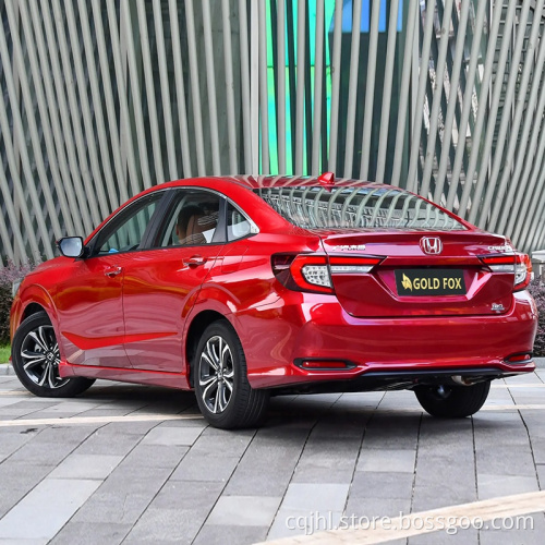 Honda Crider 2023 Многофункциональный люк на крыше 180 Turbo CVT 5Seat светодиод в Китае для семейной камеры Электрическая ткань седан темный